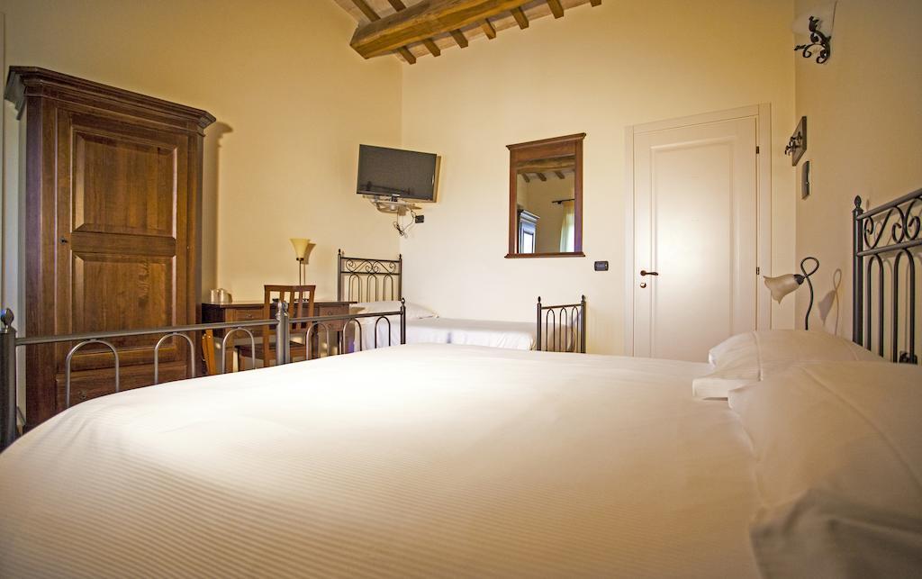 Il Ristoro Del Viandante Hotel Offagna Kamer foto